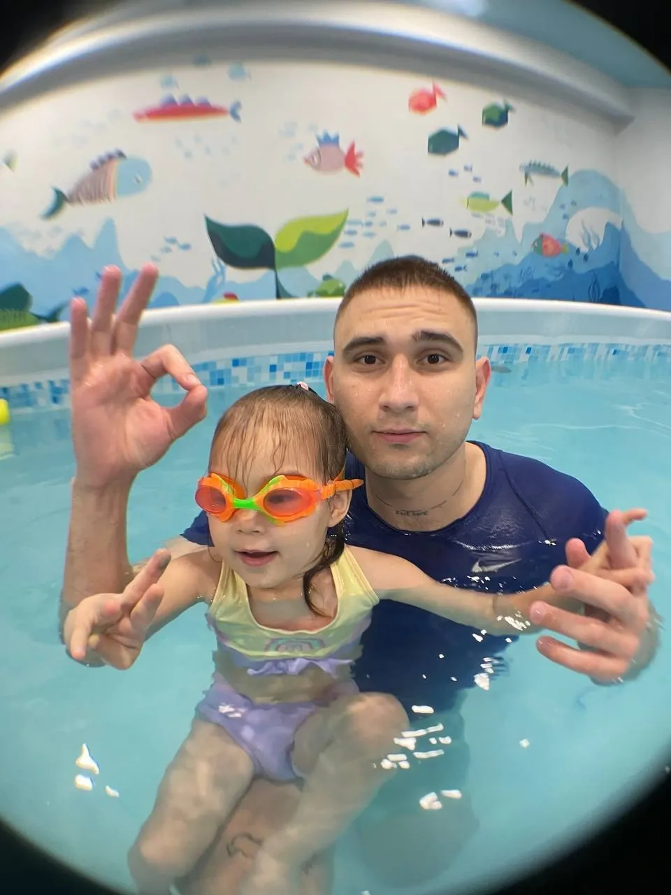 Тренер с ребёнком